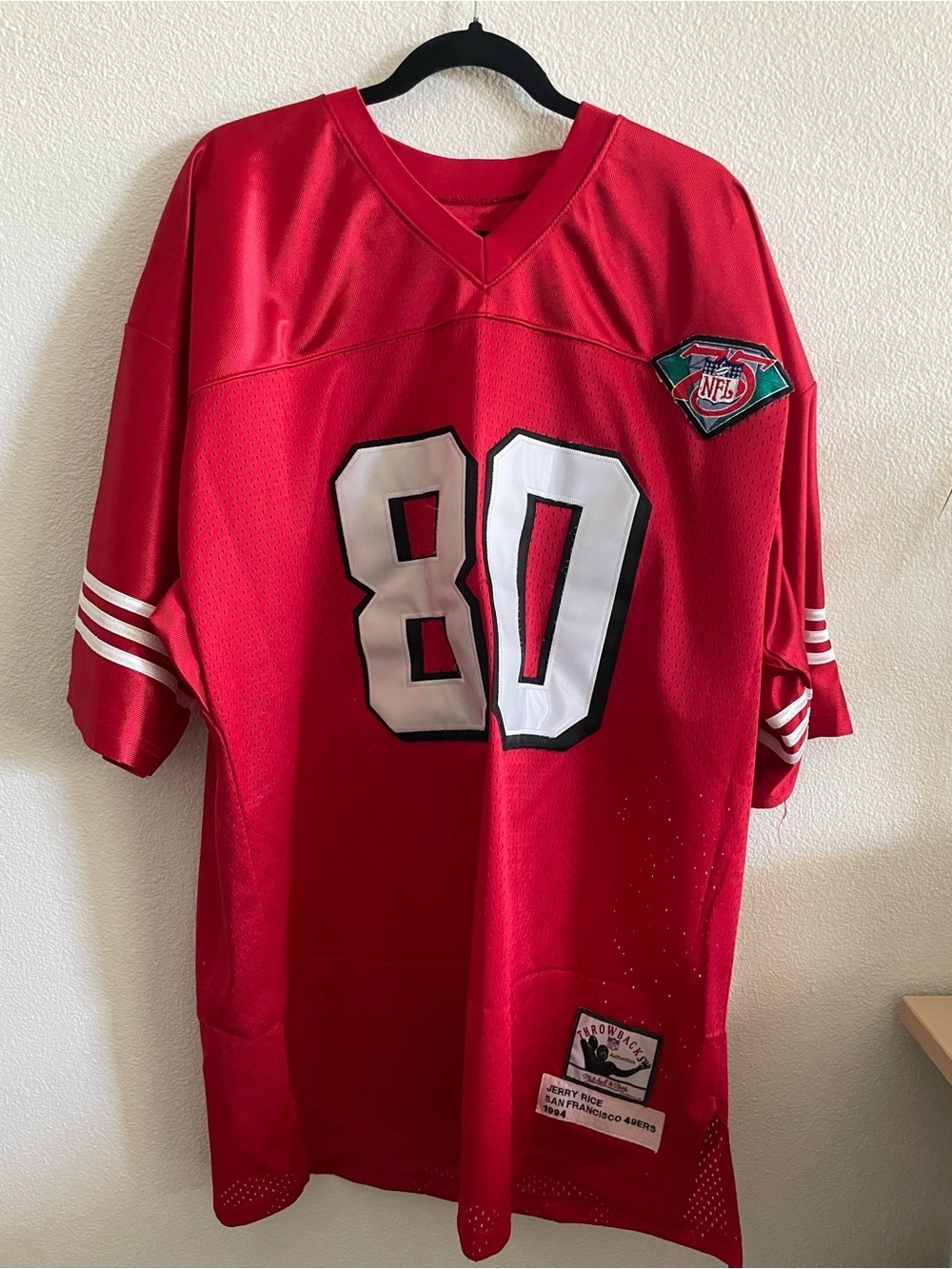 Mitchell & Ness Red Jersey Neckline with White Script Label - Picture 6 of 6